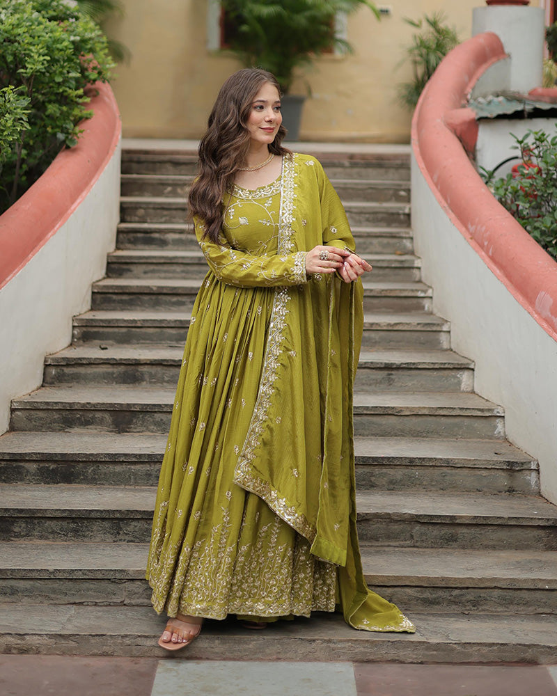 parrot-color-designer-three-piece-sharara-suit_4_800x