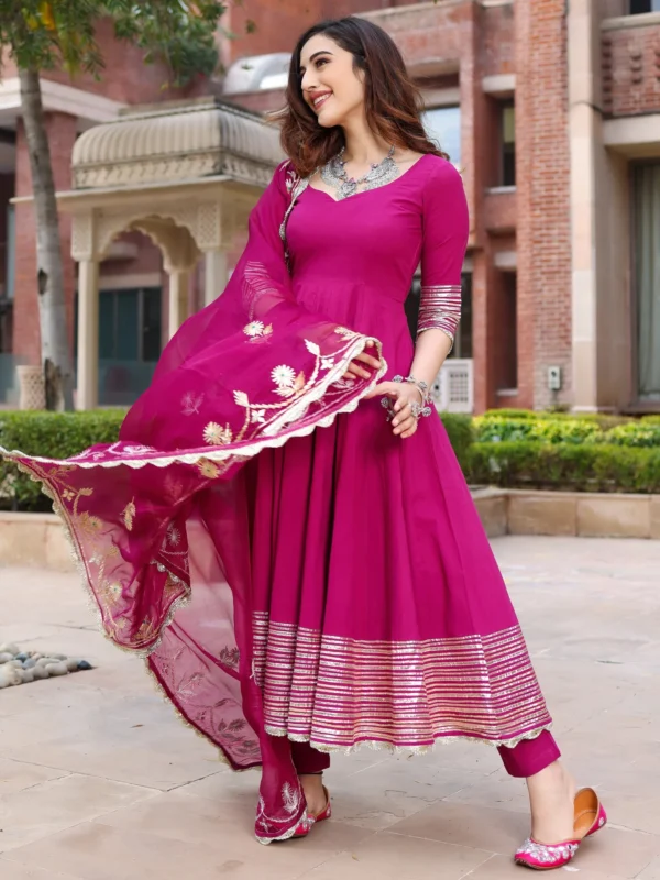 Sparkling Purple Gotapatti Suit Set